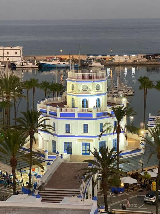 Central Estepona 3 Bed Apt With Pool And Parking מראה חיצוני תמונה